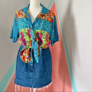 90’s Kin Kin floral shirt. made in USA. 100% Rayon
